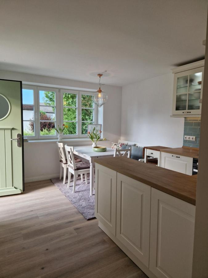Ferienwohnung Duene Mit Kamin Und 2 Baedern In Boltenhagen エクステリア 写真