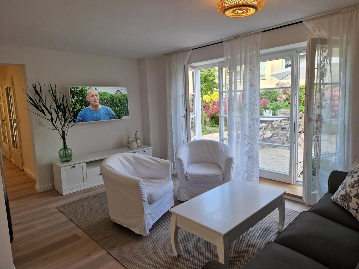 Ferienwohnung Duene Mit Kamin Und 2 Baedern In Boltenhagen エクステリア 写真